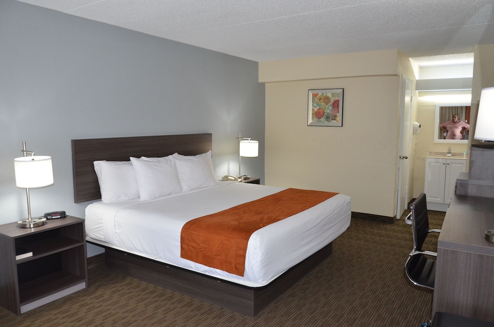 Suite, 1 Bedroom, Accessible, Non Smoking (Mobility)
