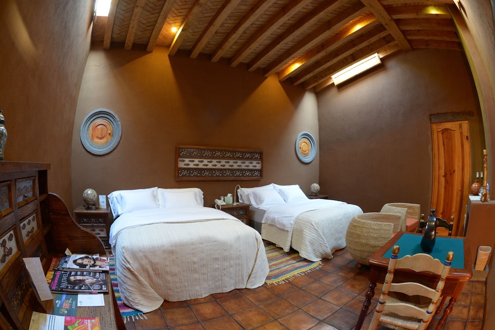 Mater Suite Curicaveri photo 2