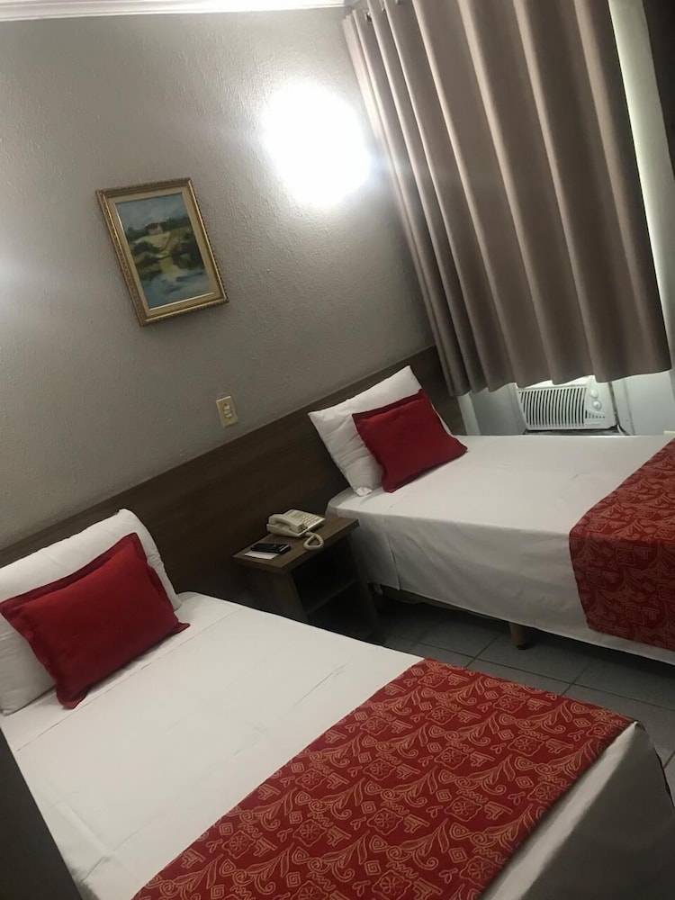 Economy Twin Room photo 1