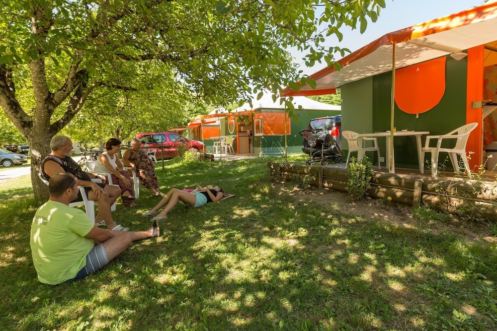 Comfort Tent photo 3