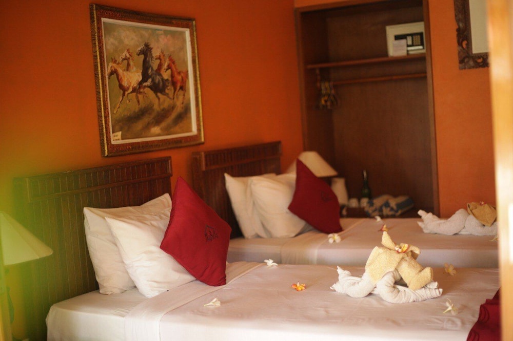 Deluxe Double or Twin Room, Garden View photo 3
