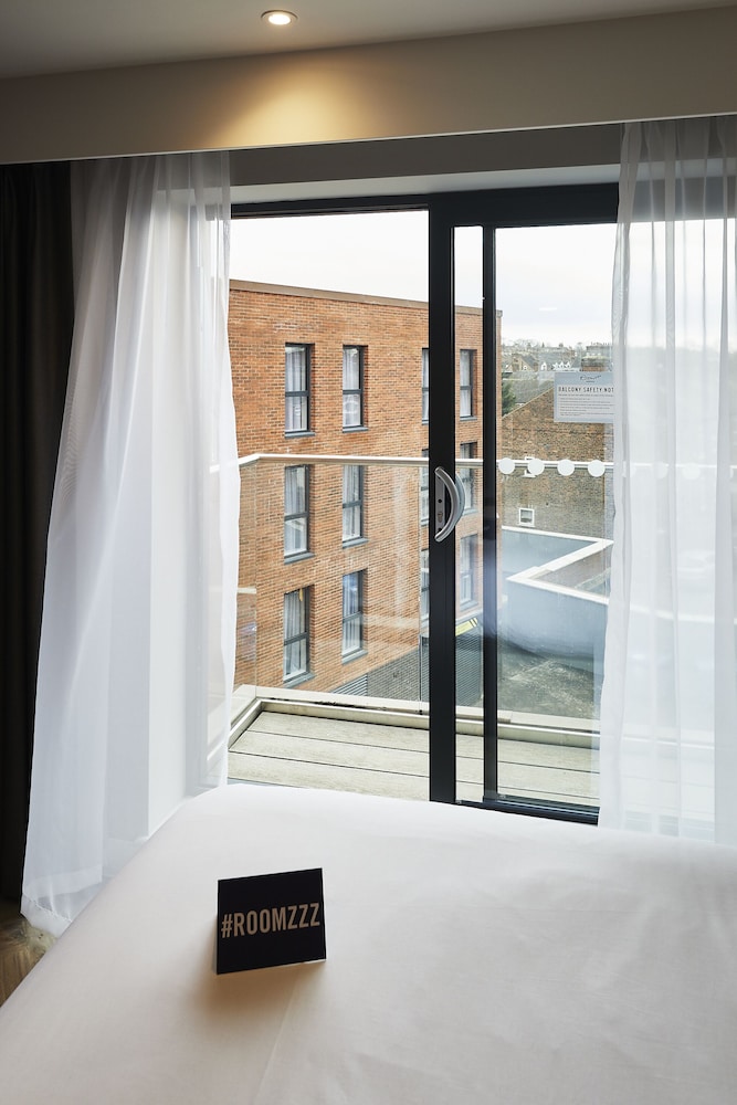 Smart Studio Balcony & View - Photo 2