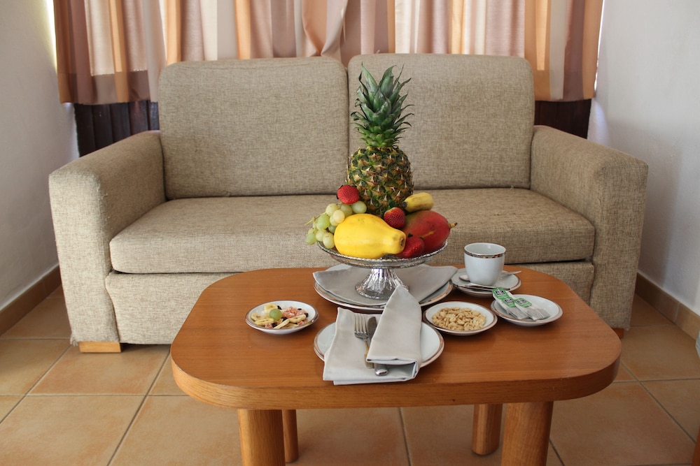 Superior Room - Photo 11