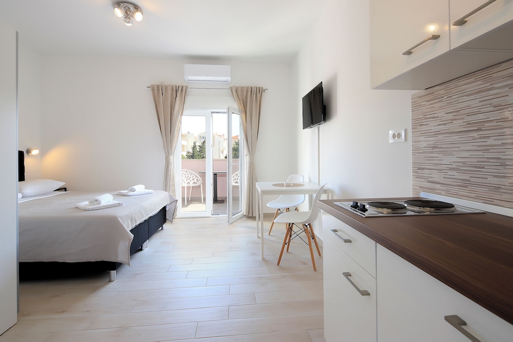 Standard Studio, Balcony, City View