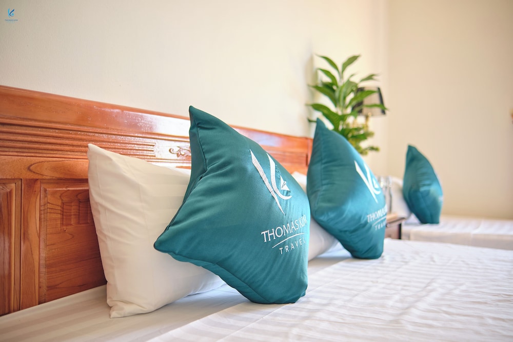 Traditional Triple Room, City View photo 2