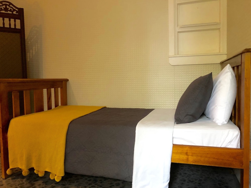 Apartment, 3 Bedrooms, Ground Floor photo 2