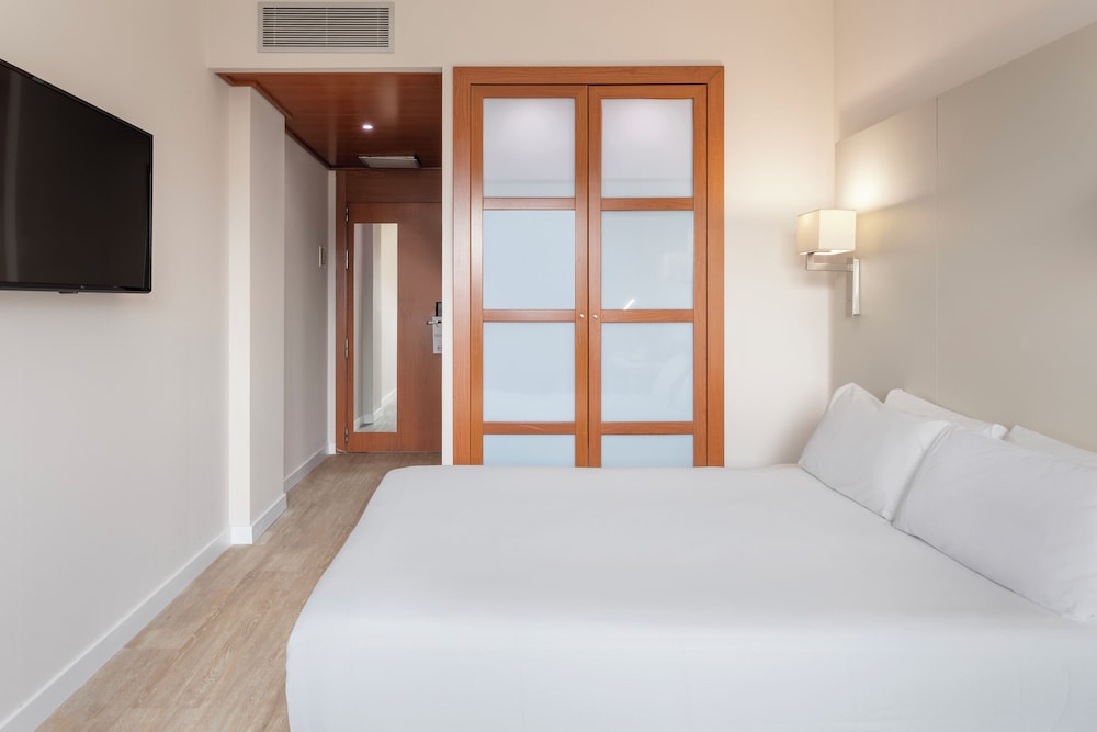 Double Room - Photo 3