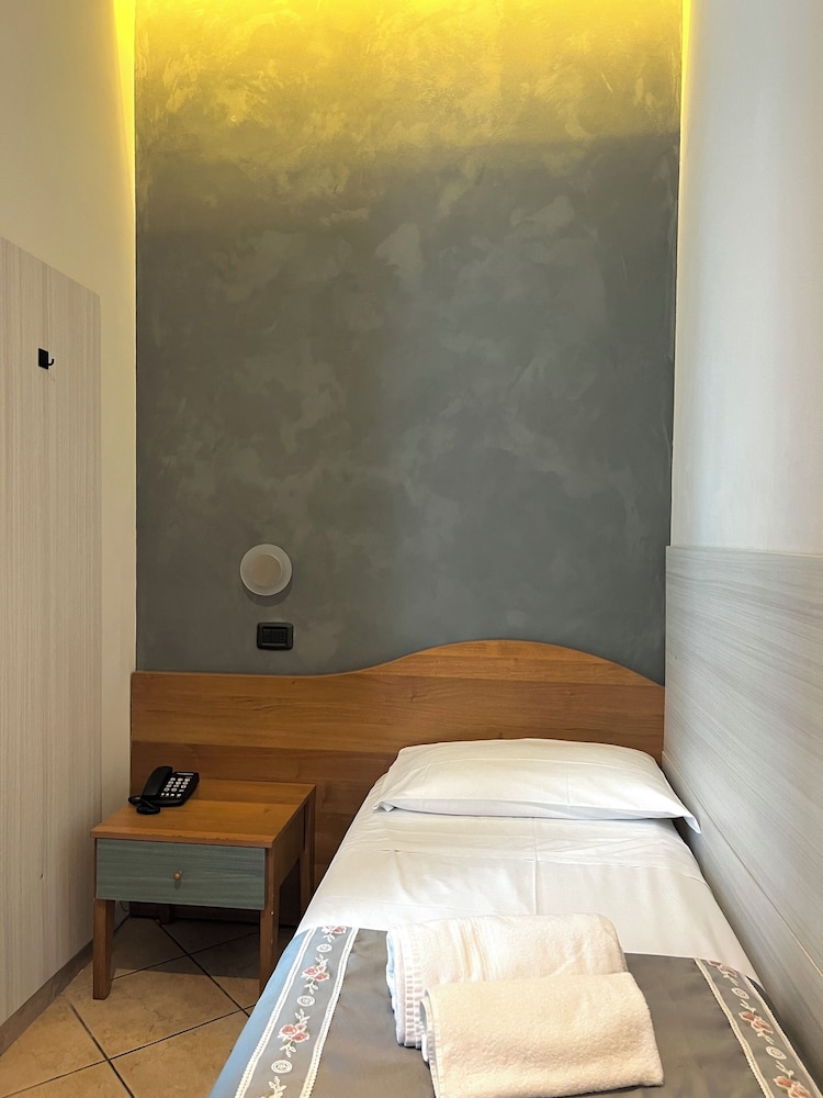 Apartment (3 Bedrooms) photo 2