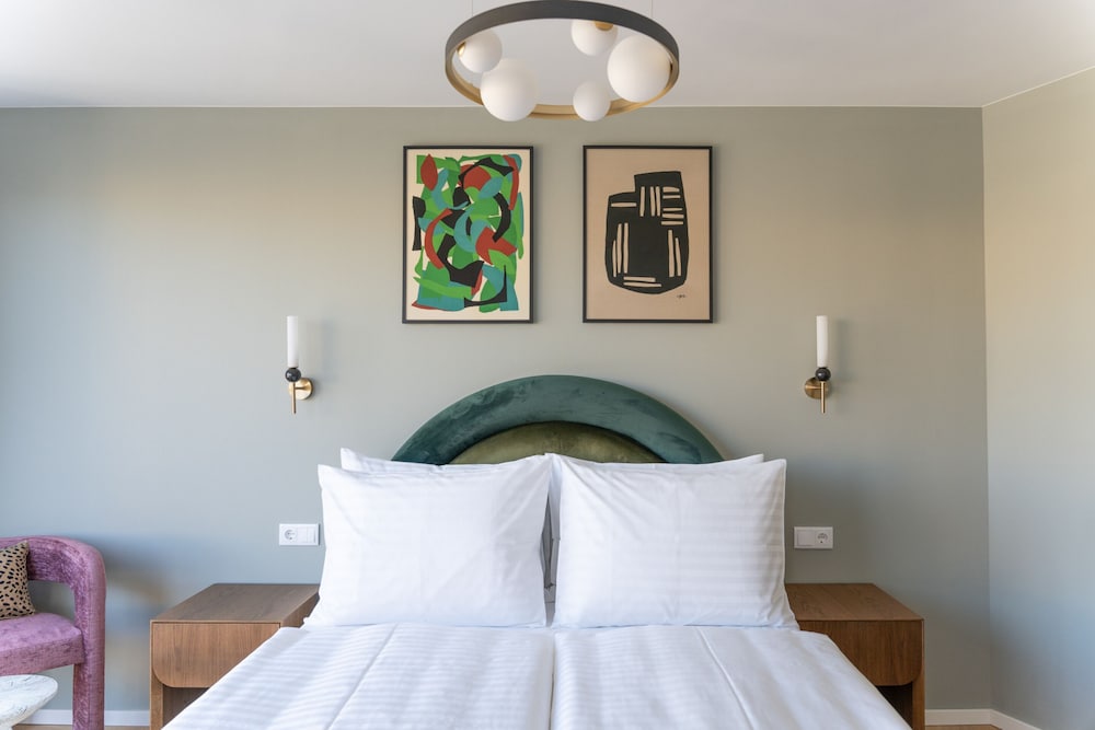 L 1 Bedroom Apartment, Terrace - No Ac