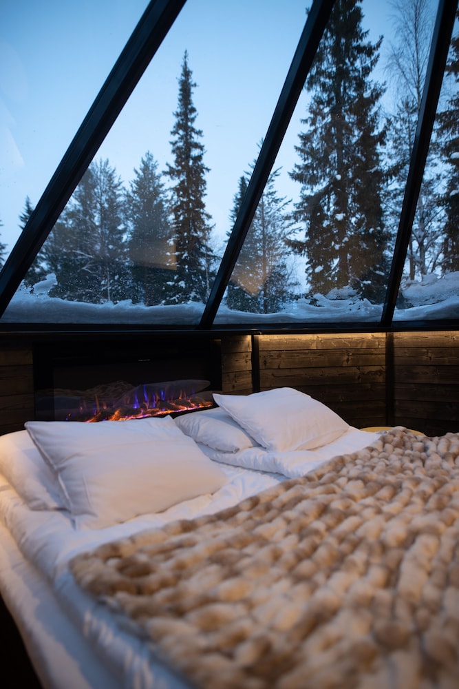 Cabin photo 2
