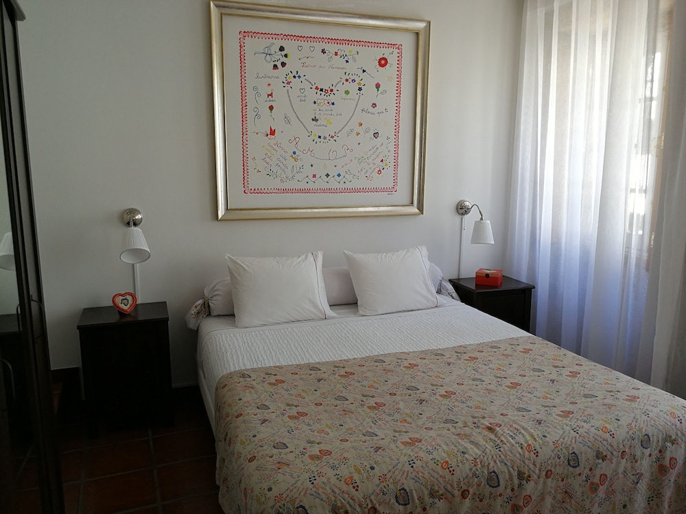 City Double Room, Private Bathroom, City View