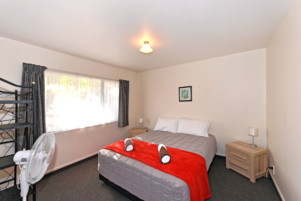 Two Bedroom Apartment photo 1