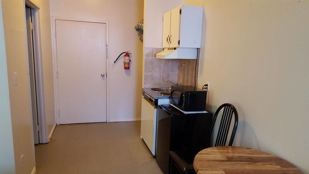 Standard Room, 2 Queen Beds, Kitchenette photo 1