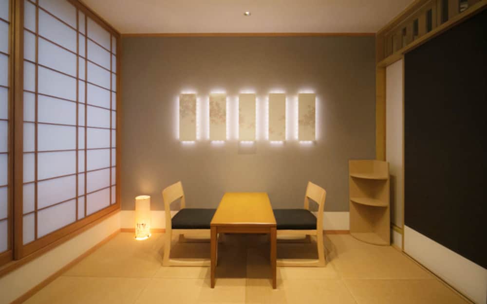 Japanese Modern Room with Private Hot Springs, "Theme: FLOWERS," Non Smoking 37 ㎡【3F】 photo 2