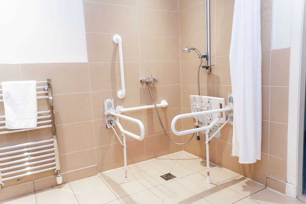 Superior Double or Twin Room, 1 Bedroom, Accessible - Photo 4