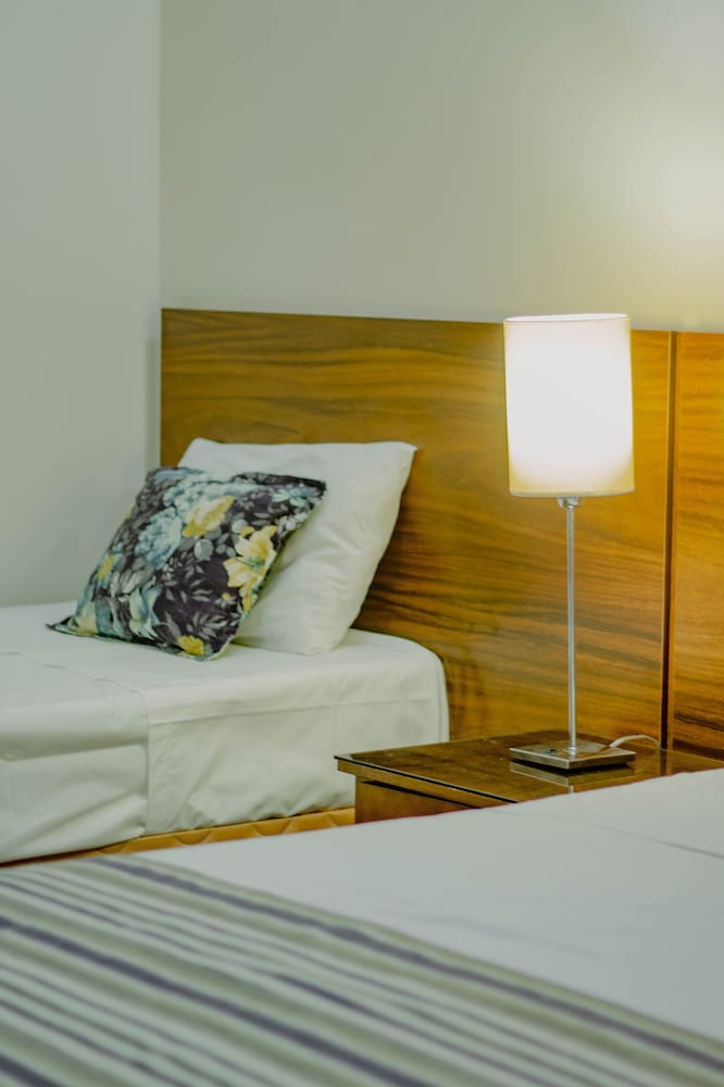 Superior Triple Room, Multiple Beds photo 2