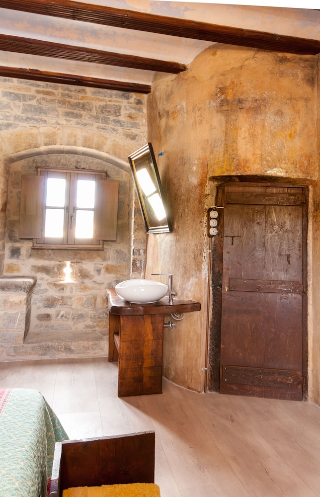 Double Room (La Miel) photo 3