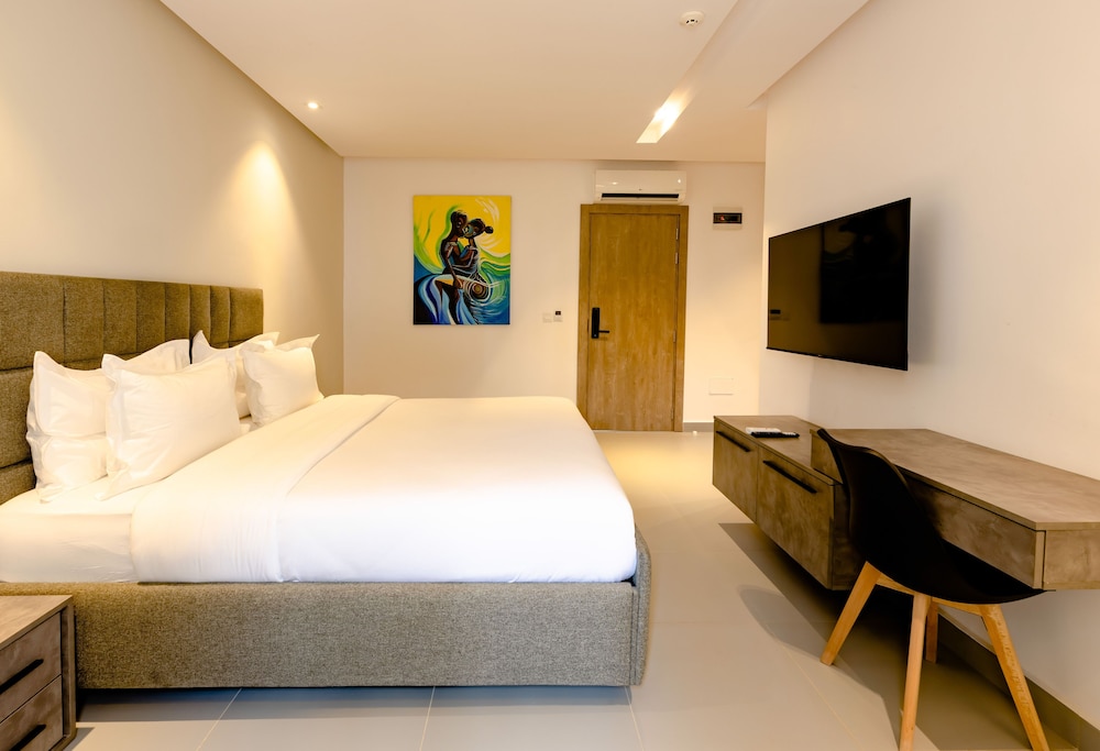 Deluxe Room - Photo 6