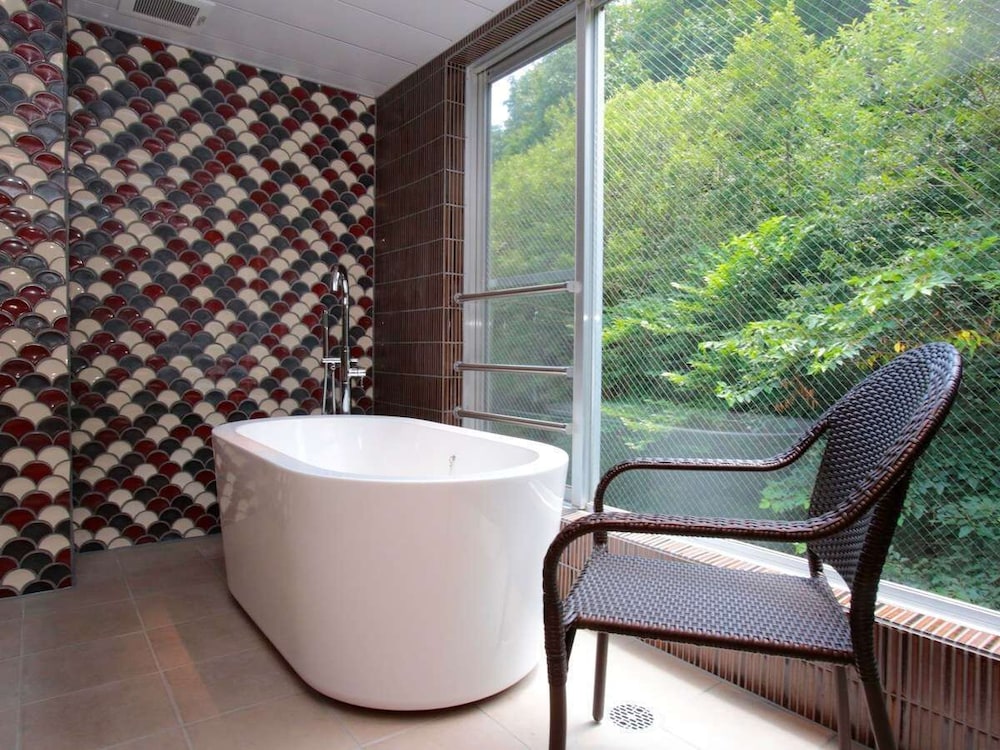 Comfort Room, Non Smoking, Bathtub