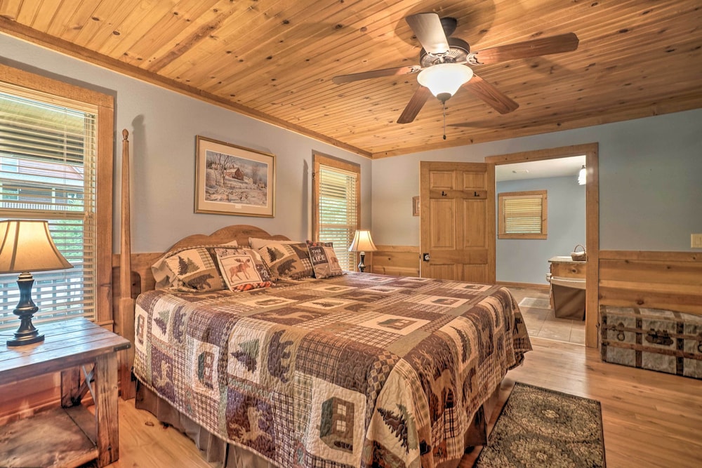 House (4 Bedrooms) photo 1