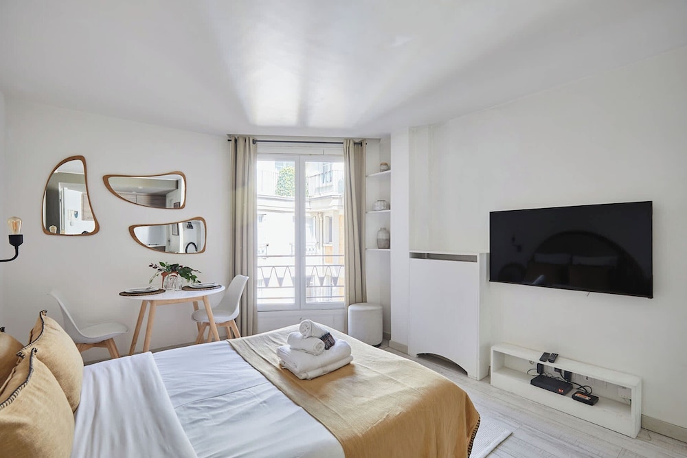 Apartment photo 3