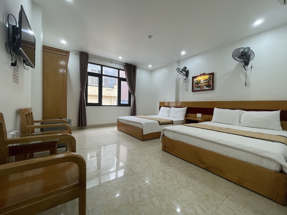 Twin Room, City View
