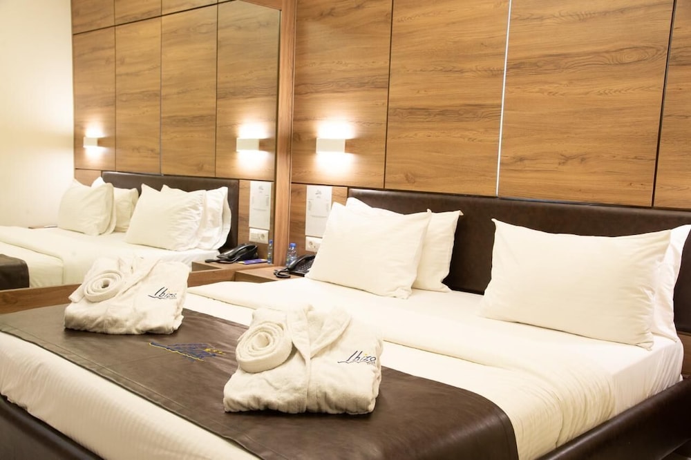 Executive Suite photo 3