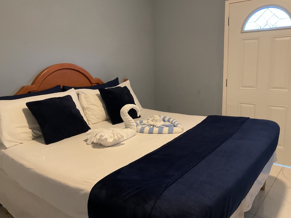 Standard Single Room, 1 Bedroom, Non Smoking photo 3
