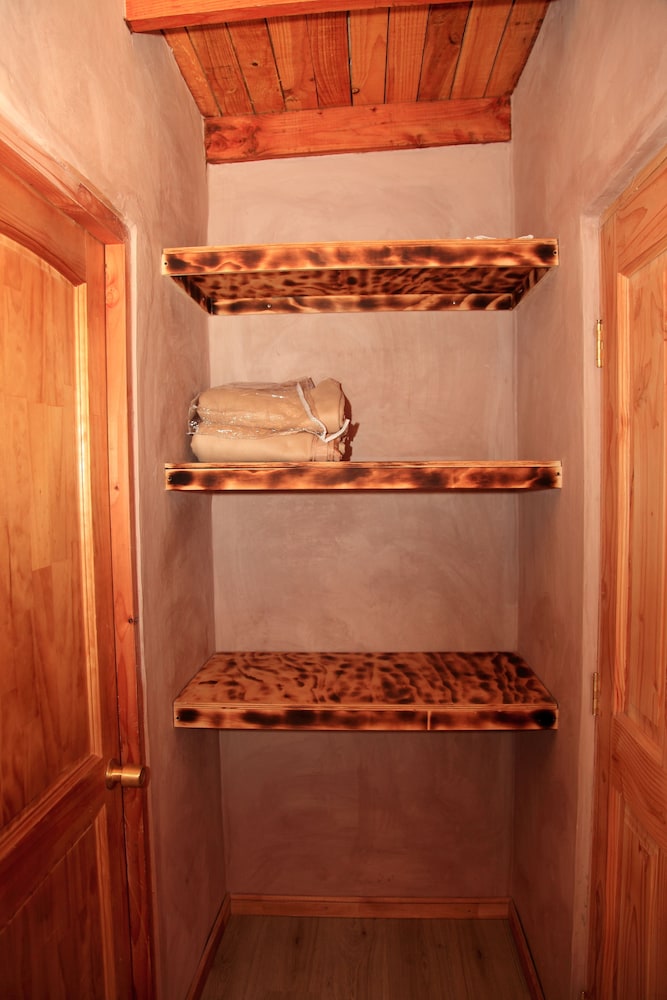 Triple Room, 3 Twin Beds photo 3
