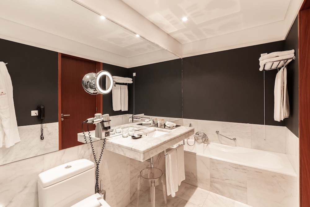 Design Room - Photo 6