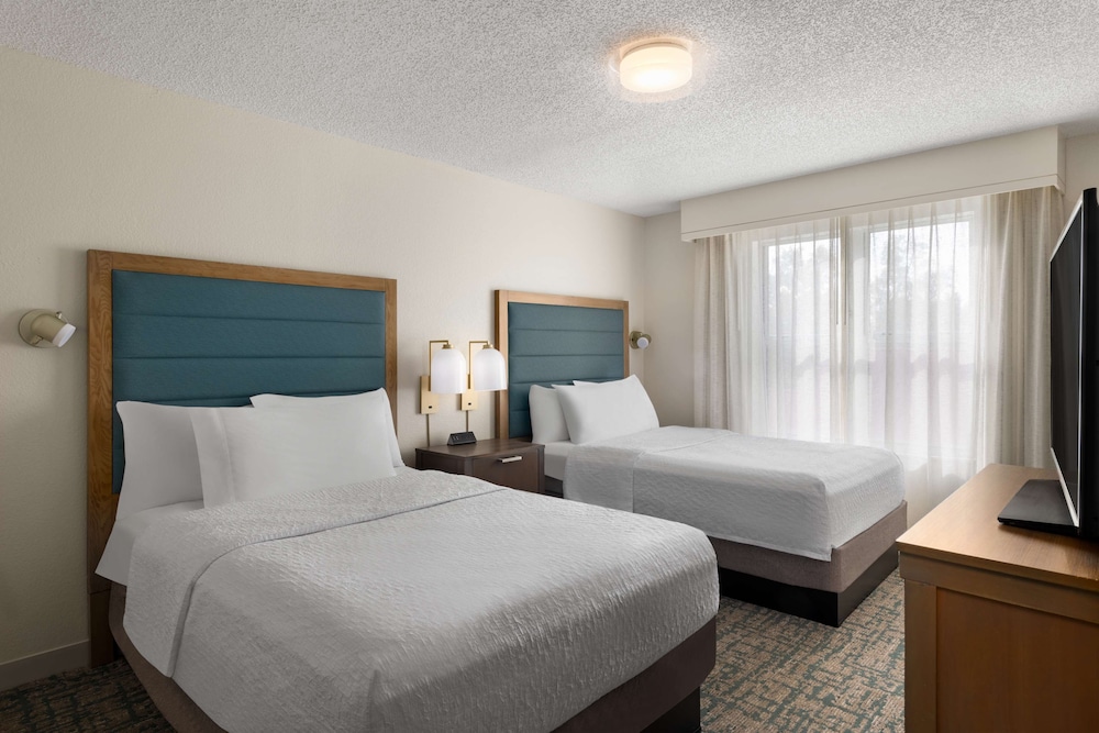 Suite, 2 Bedrooms, Non Smoking, 2 Bathrooms (2 Double & 1 Double Bed) photo 3