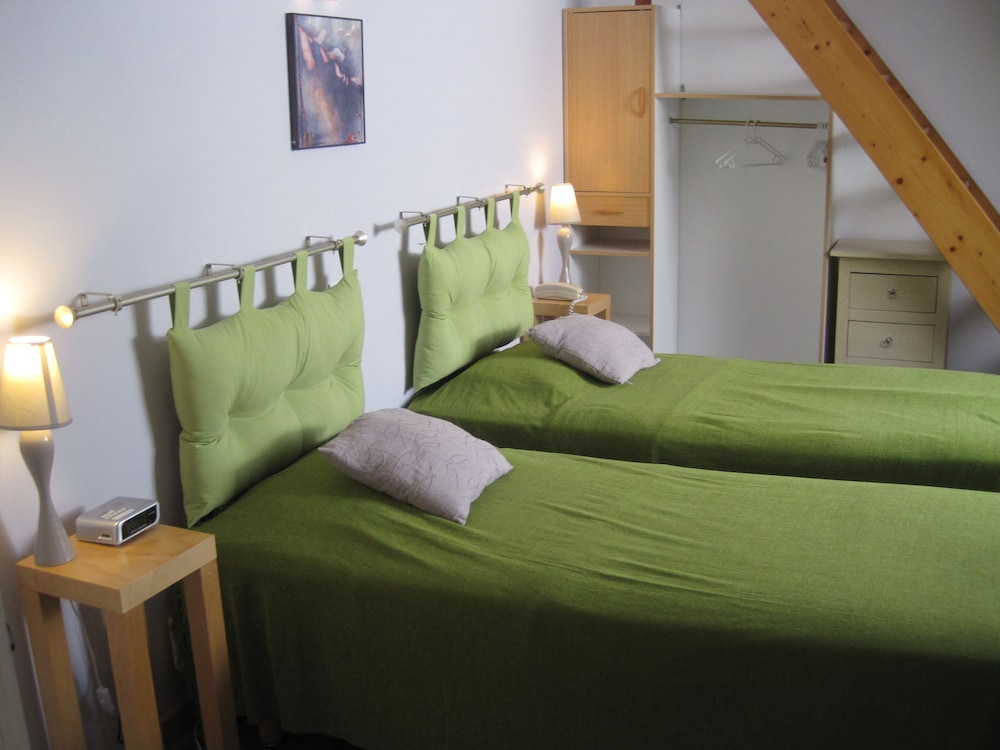 Triple Room - Photo 1