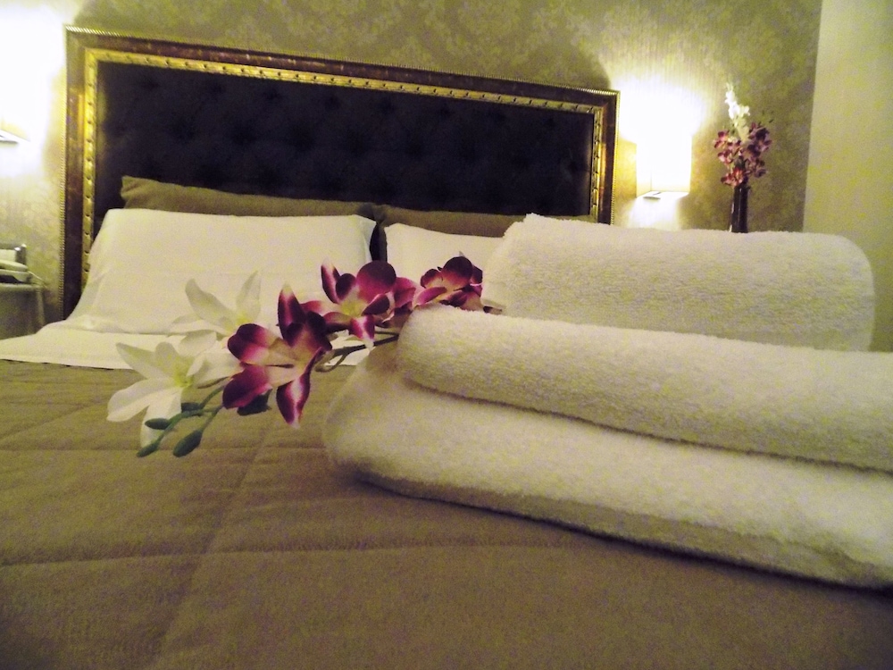 Superior Double Room - Photo 2