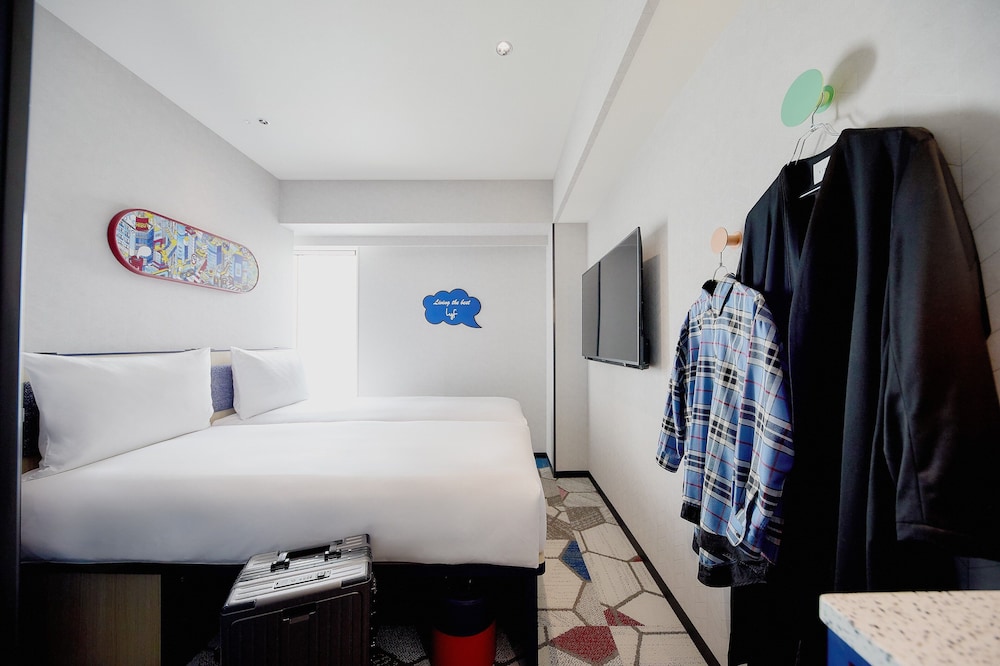 Studio, 2 Twin Beds (Side by Side) photo 1