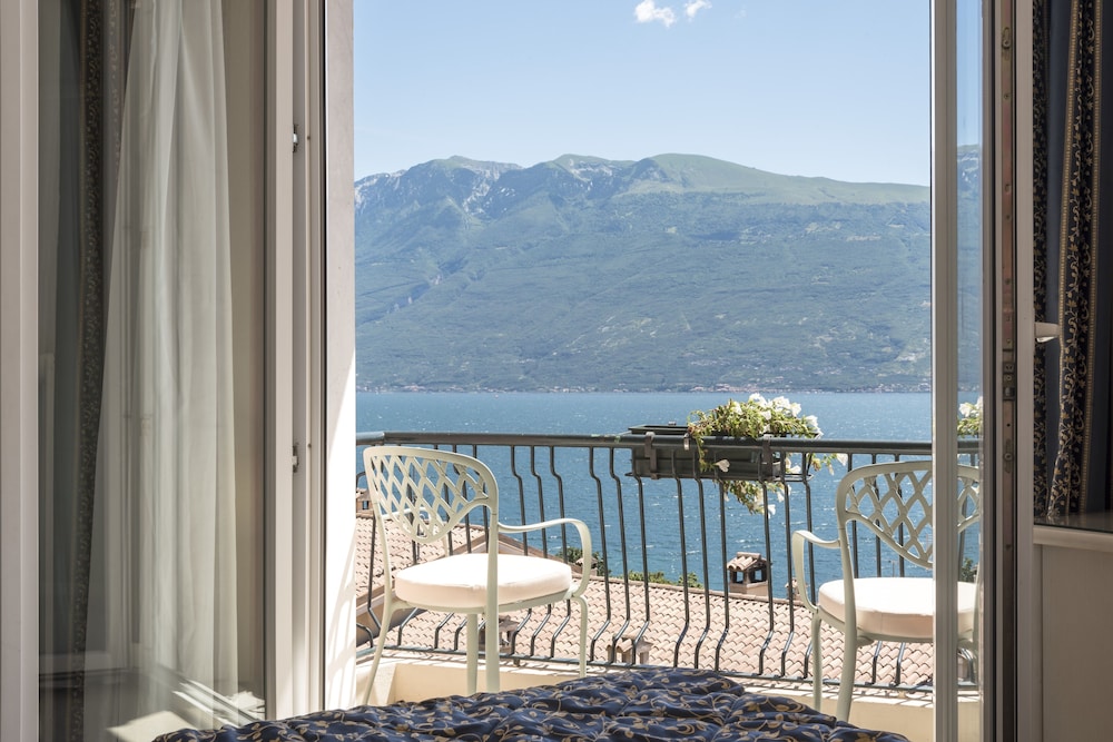 Comfort Double Room, Balcony, Lake View - Photo 4