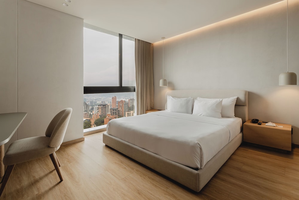 Deluxe Apartment (Classic)