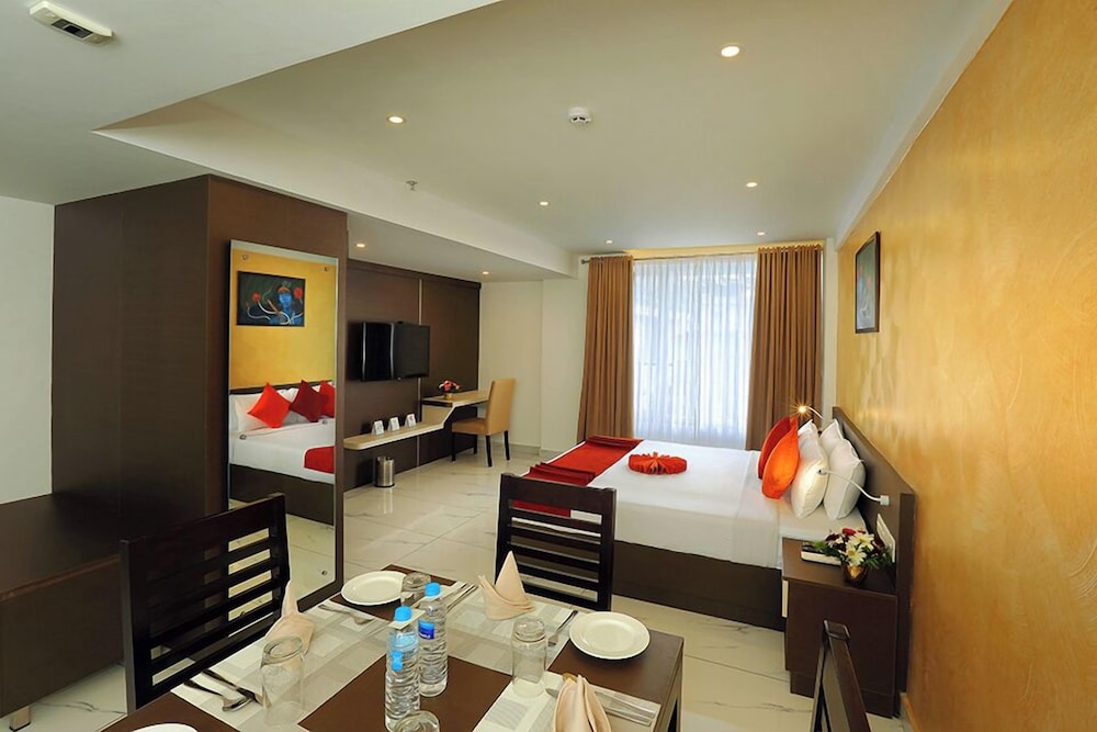 Deluxe Studio Suite photo 3