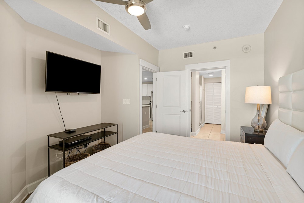 Condo, Multiple Beds, Balcony, Ocean View (#704 - No Pets) photo 3
