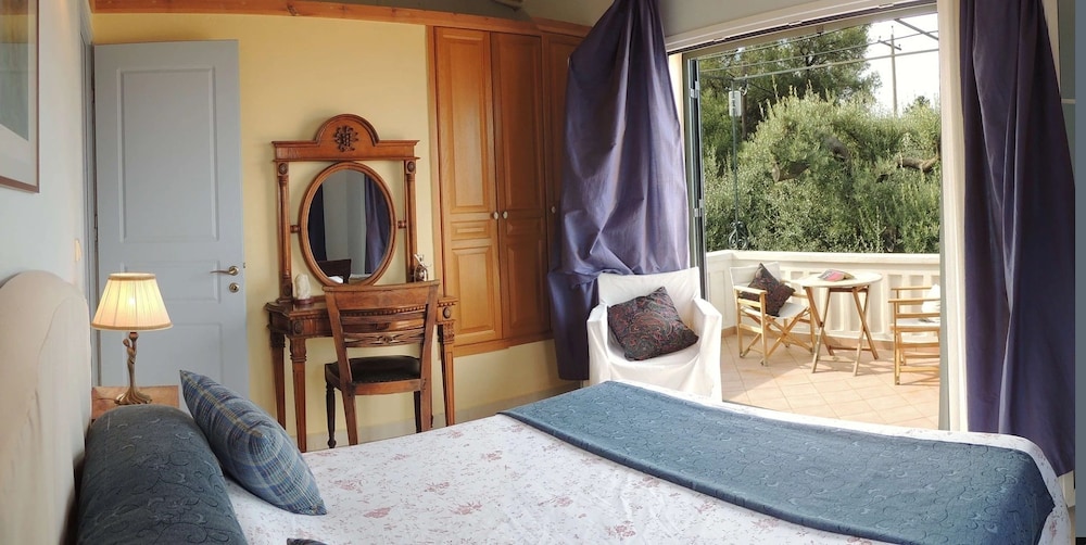 Comfort Villa, 2 Bedrooms (Mimosa) photo 1