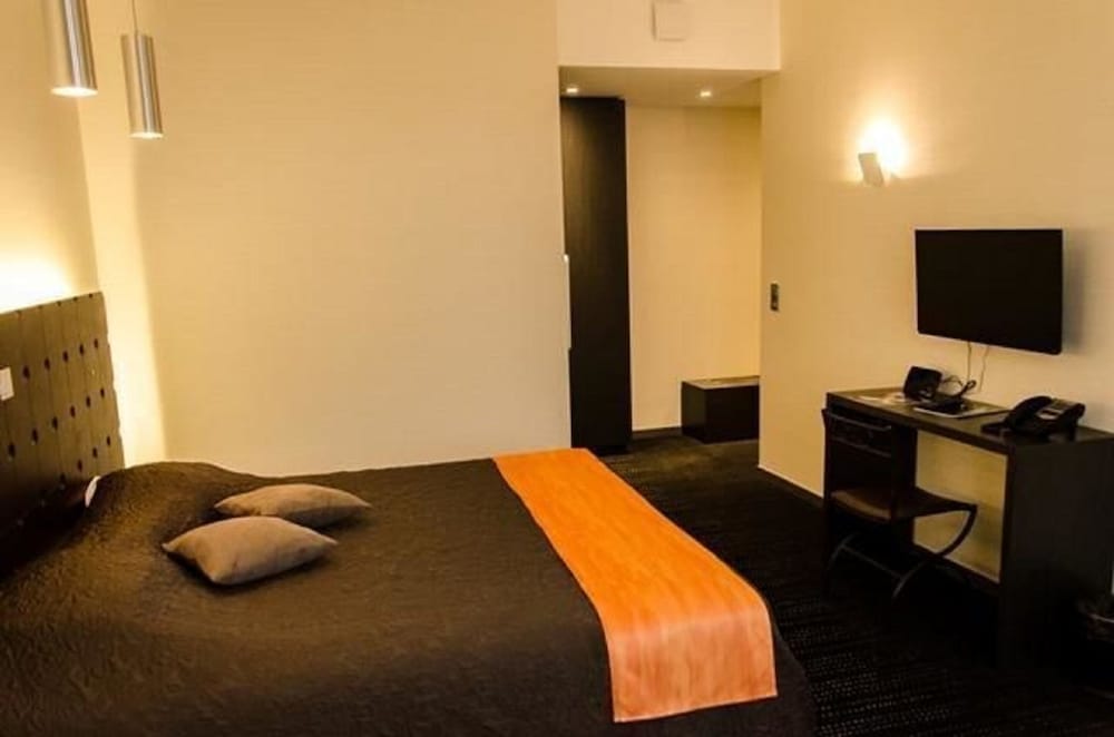 Executive Double Room (Room Service) photo 3