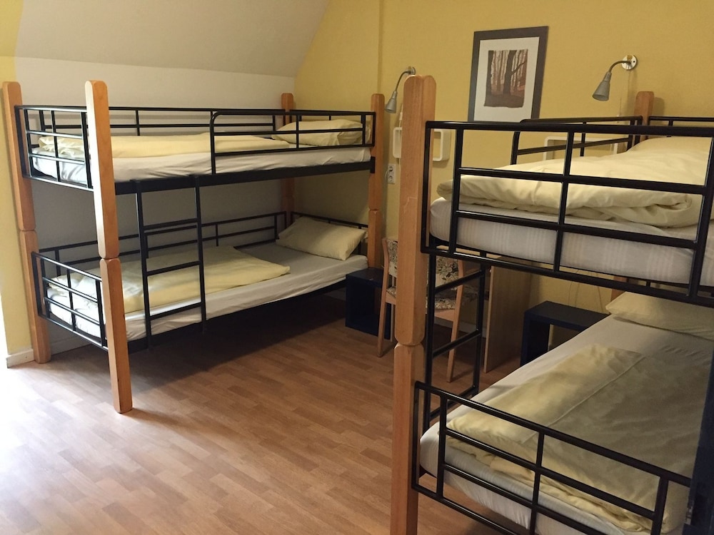 Basic Quadruple Room photo 1