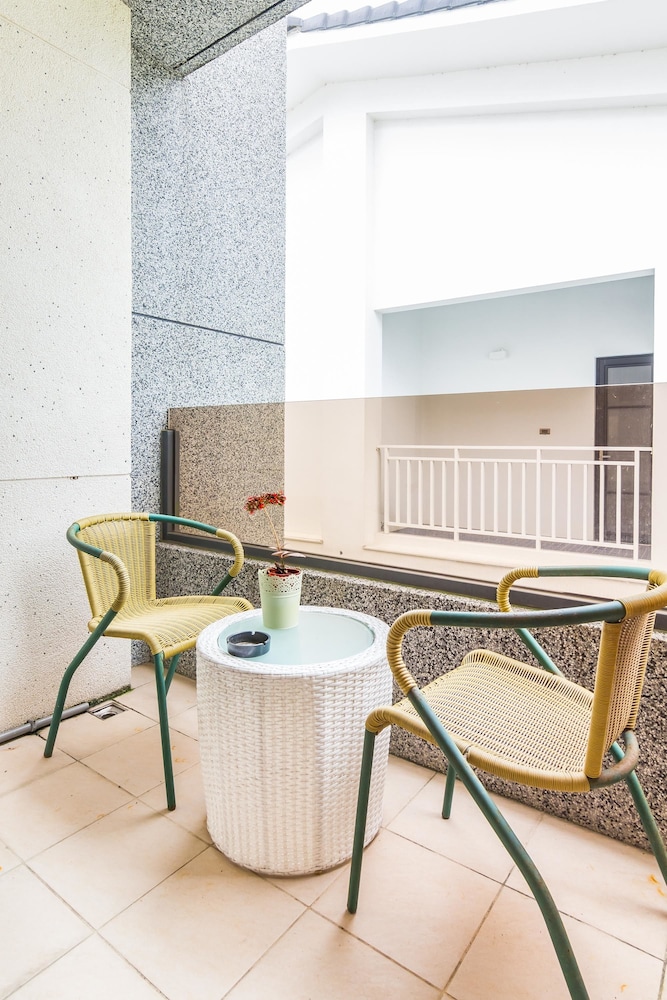 Superior Family Room, Terrace photo 3