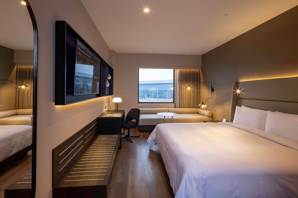 Superior Room, 1 Queen Bed, Non Smoking