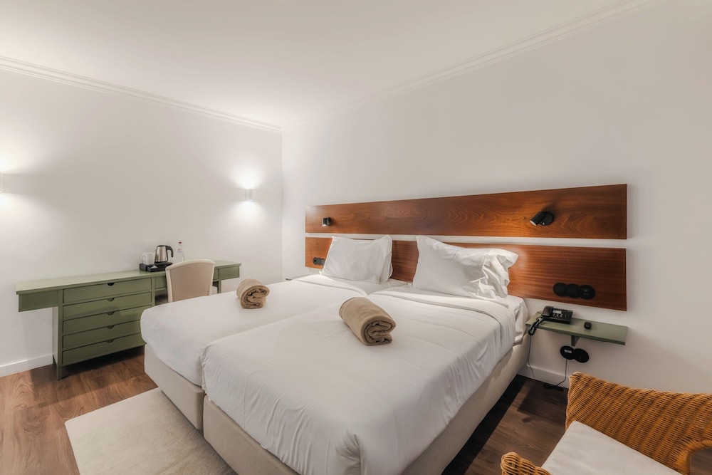 Standard Double Room - Photo 2