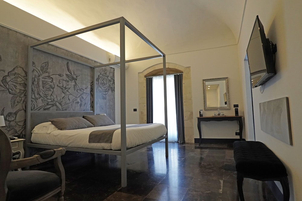 Junior Room (Barocco)