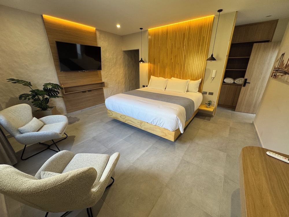 Suite photo 1
