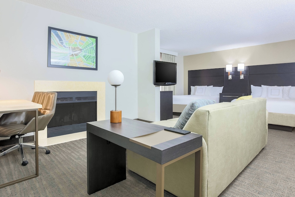 Studio, 2 Double Beds, Fireplace photo 1