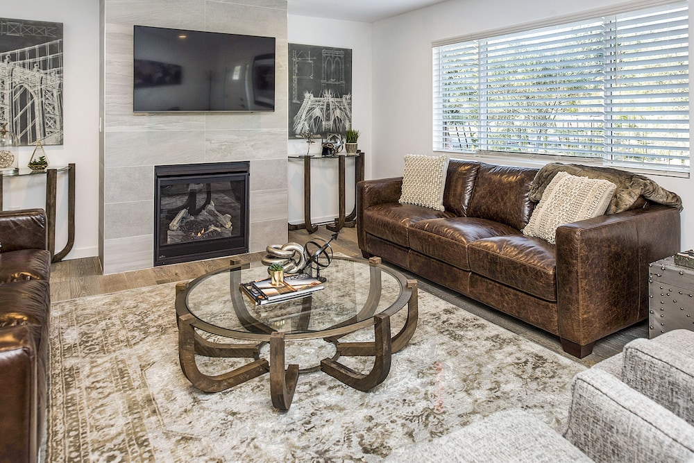 Exclusive Villa, Multiple Beds, Non Smoking, Mountain View photo 2