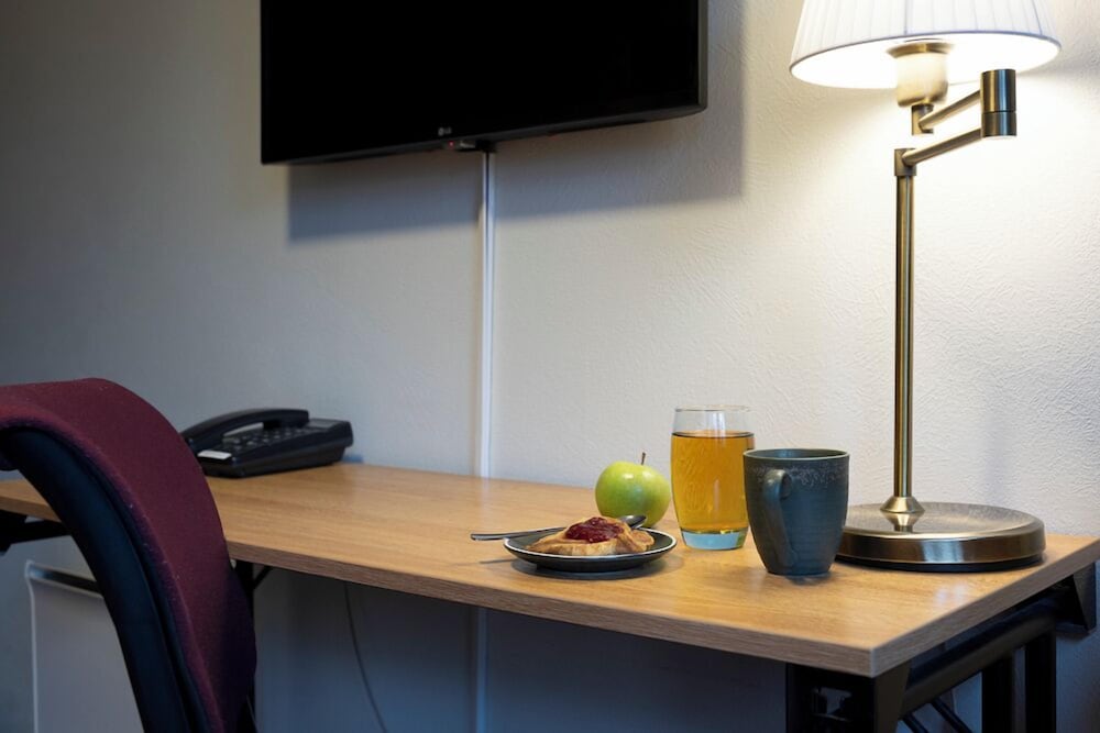 Basic Single Room photo 2