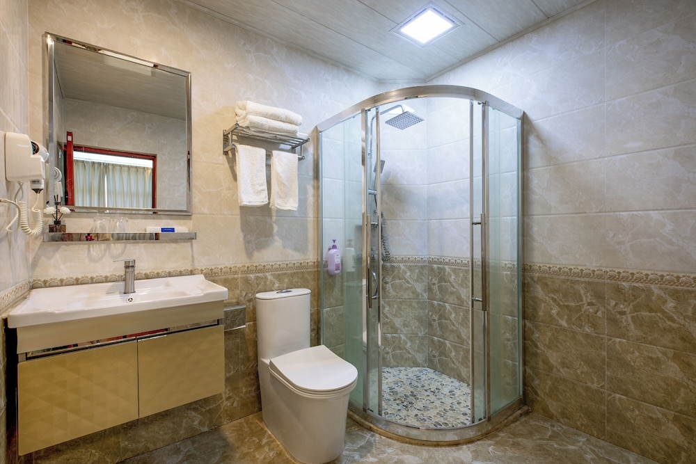 Elite Twin Room, Hill View photo 3